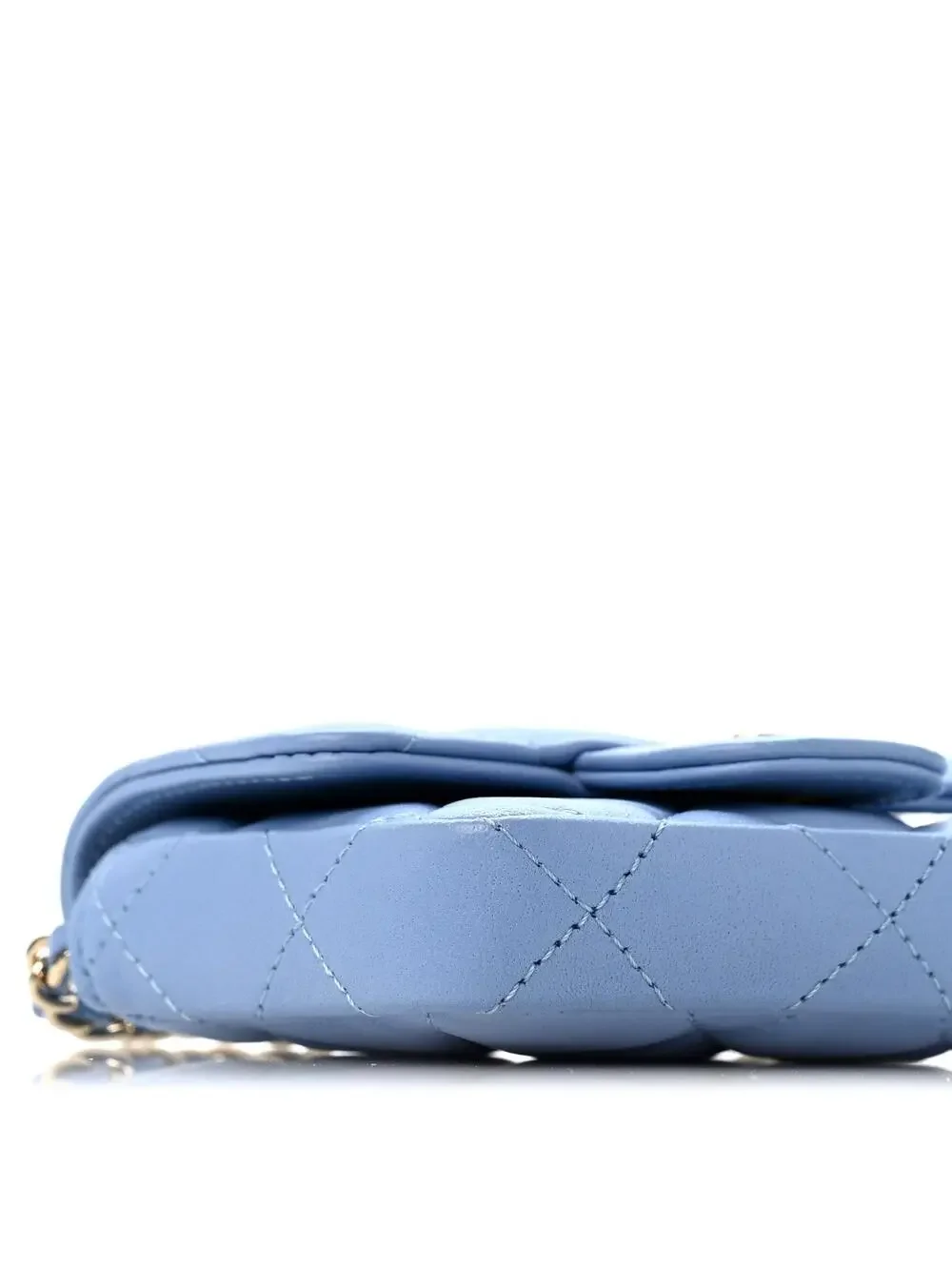 CHANEL elevate your